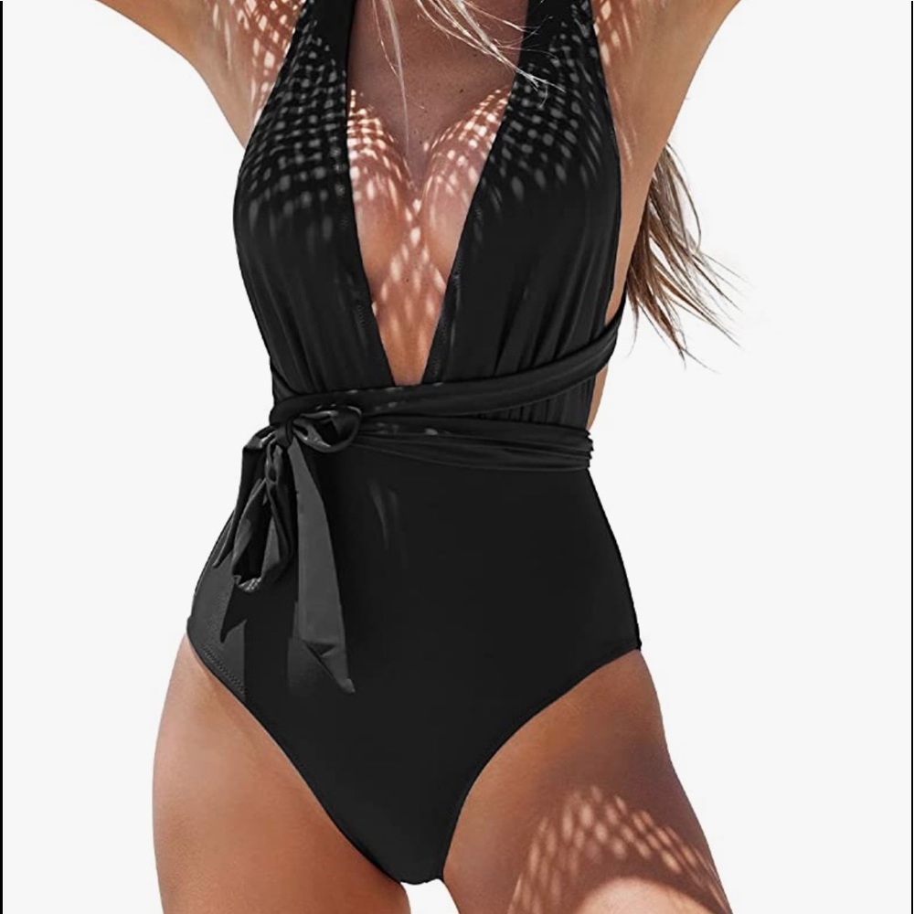EUC one-piece swimsuit